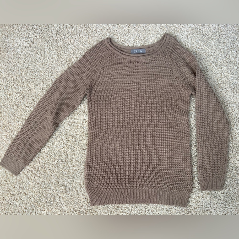 2 Sable knit pullover sweater